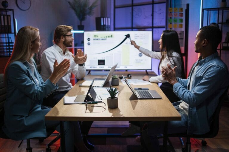 ฟื้นธุรกิจช่วงถดถอย!! ด้วยการทำเว็บไซต์